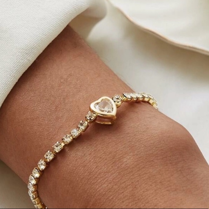 Gold Rhinestone Heart Bracelet